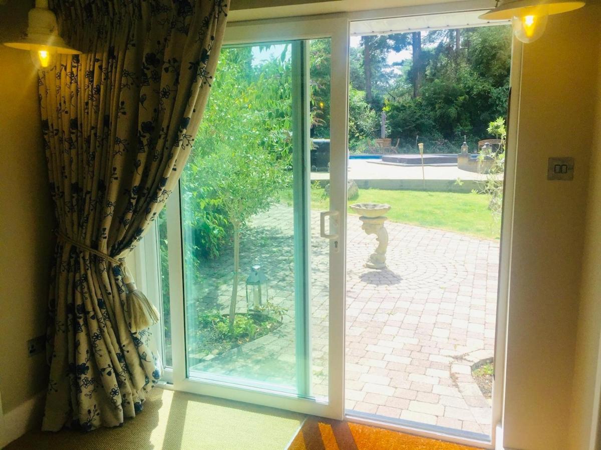 Chadham Pines Cottage Poole Esterno foto